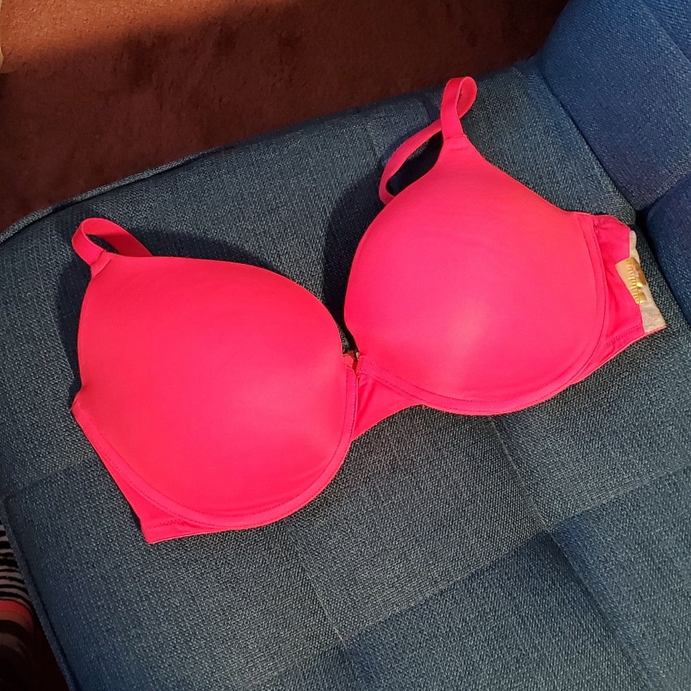 PINK bra - Picture 5 of 5